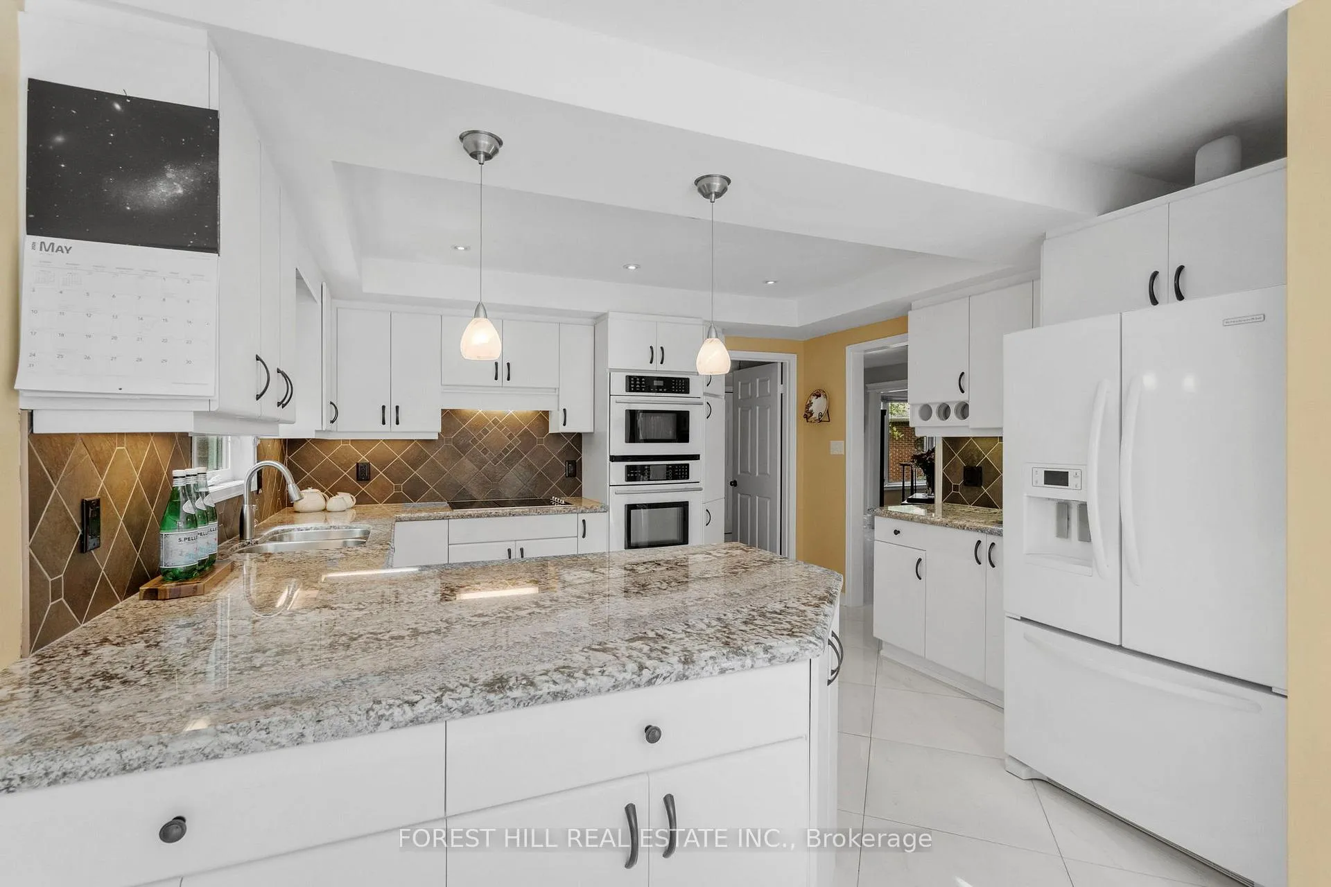 Photo 9 of 34 Fletcher Drive, Brampton, Brampton South — HOMEH