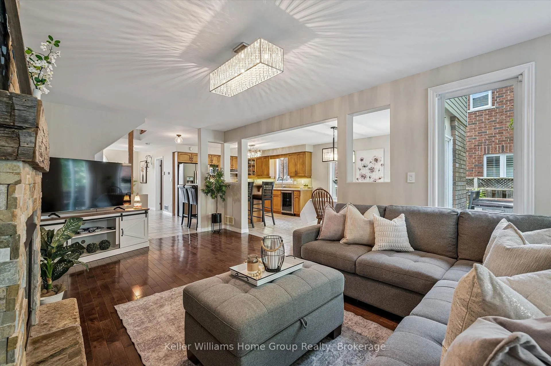 Photo 8 of 27 Davis Street, Guelph, Grange Road — HOMEH