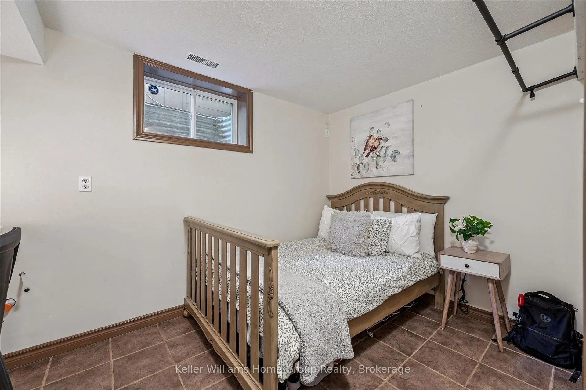 Photo 31 of 27 Davis Street, Guelph, Grange Road — HOMEH