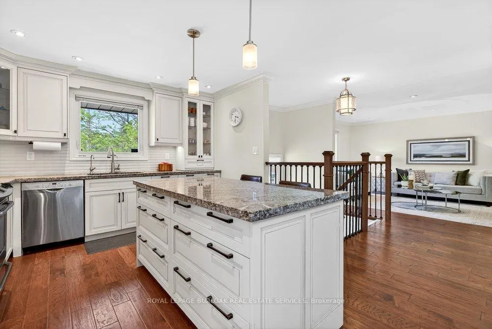 Photo 13 of 758 Francis Road, Burlington, LaSalle — HOMEH