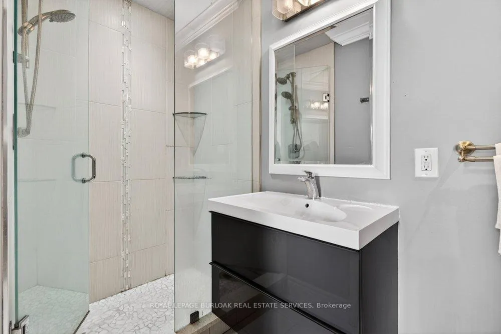 Photo 23 of 758 Francis Road, Burlington, LaSalle — HOMEH
