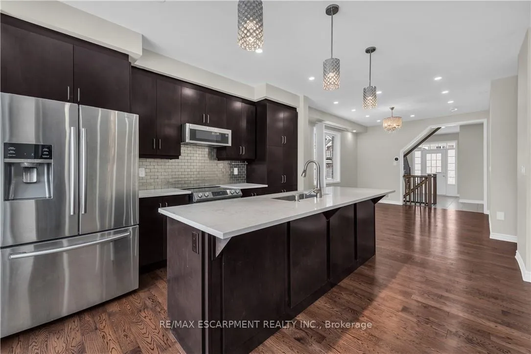 Photo 9 of 75 Forest Ridge Avenue, Hamilton, Waterdown — HOMEH