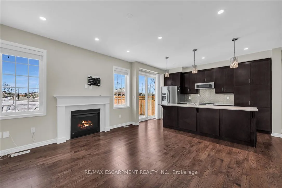 Photo 13 of 75 Forest Ridge Avenue, Hamilton, Waterdown — HOMEH