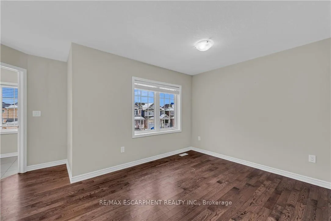 Photo 26 of 75 Forest Ridge Avenue, Hamilton, Waterdown — HOMEH