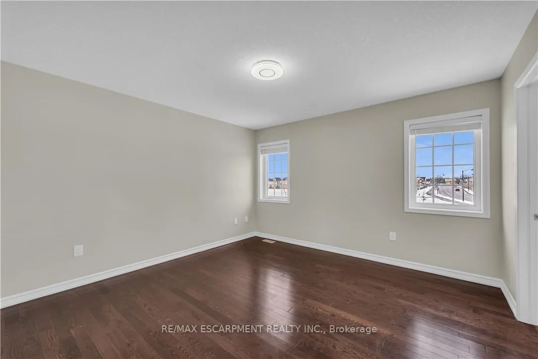 Photo 30 of 75 Forest Ridge Avenue, Hamilton, Waterdown — HOMEH