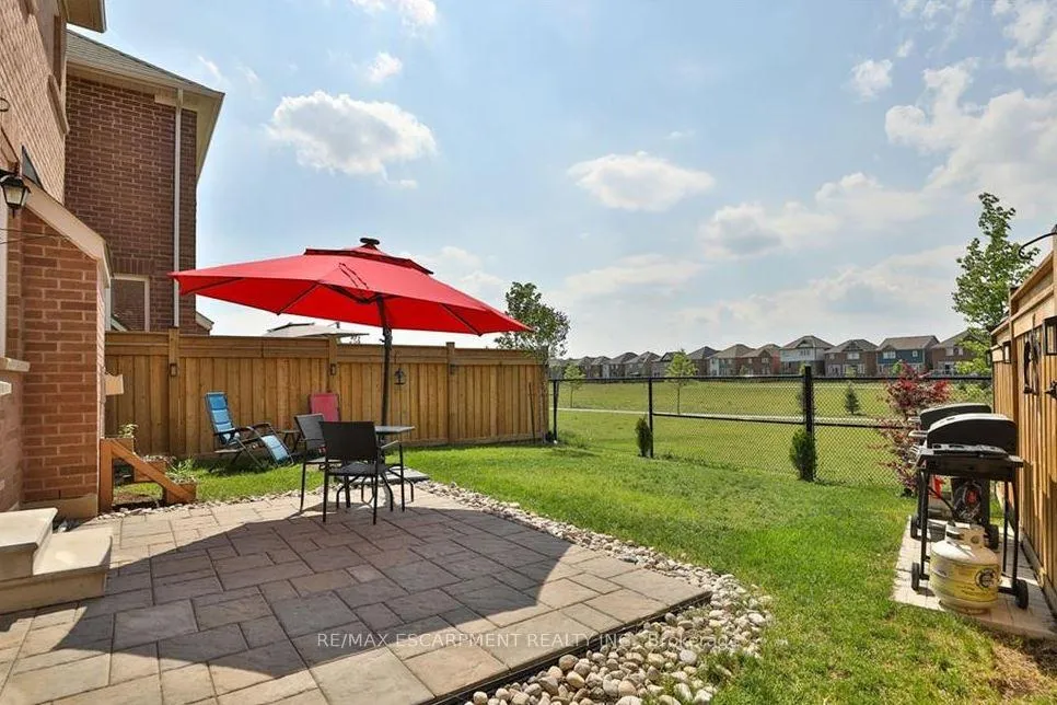 Photo 40 of 75 Forest Ridge Avenue, Hamilton, Waterdown — HOMEH