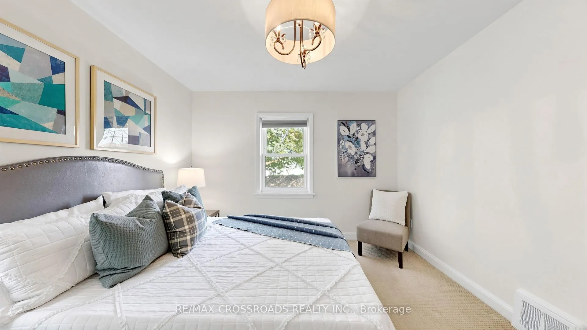 Photo 21 of 63 Flora Drive, Scarborough, Dorset Park — HOMEH