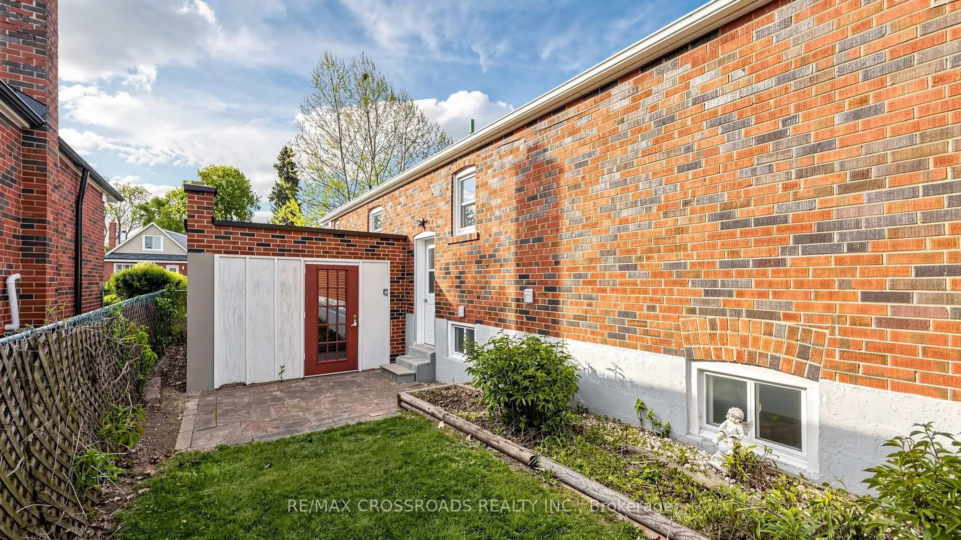 Photo 44 of 63 Flora Drive, Scarborough, Dorset Park — HOMEH