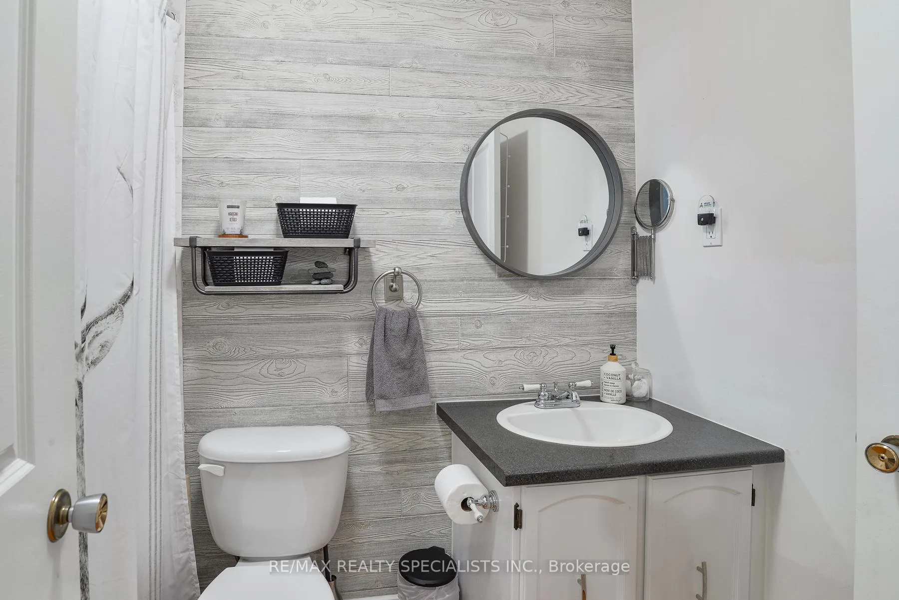 Photo 17 of 1018 S Sunny Crest Road, Gravenhurst, Morrison — HOMEH