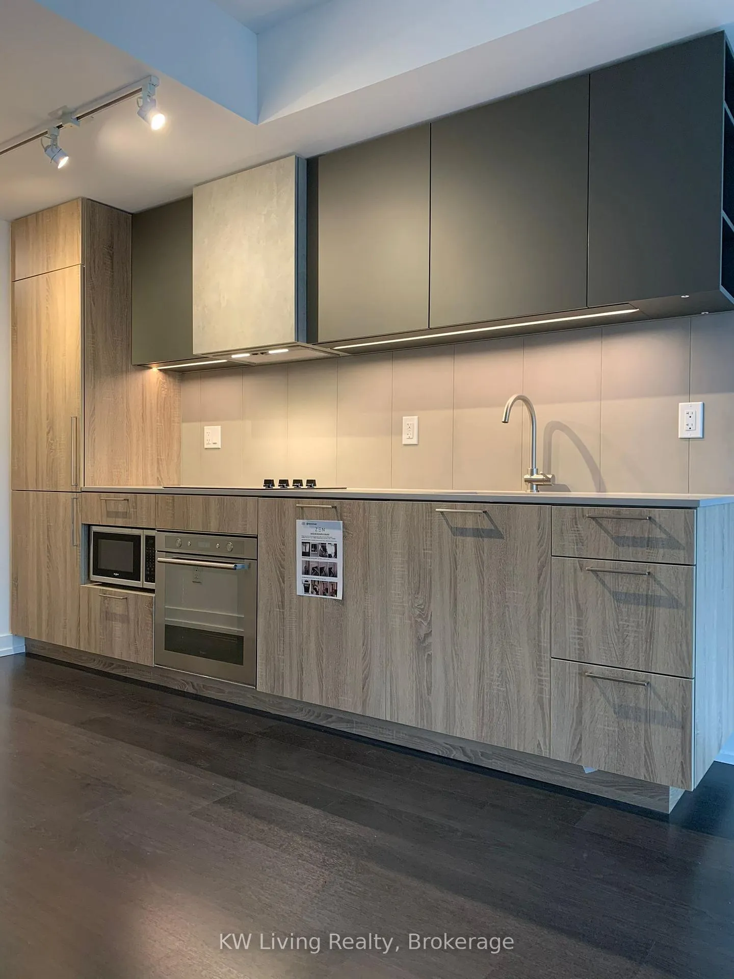 Photo 4 of Unit 3105, 19 Western Battery Road, Toronto, Niagara — HOMEH