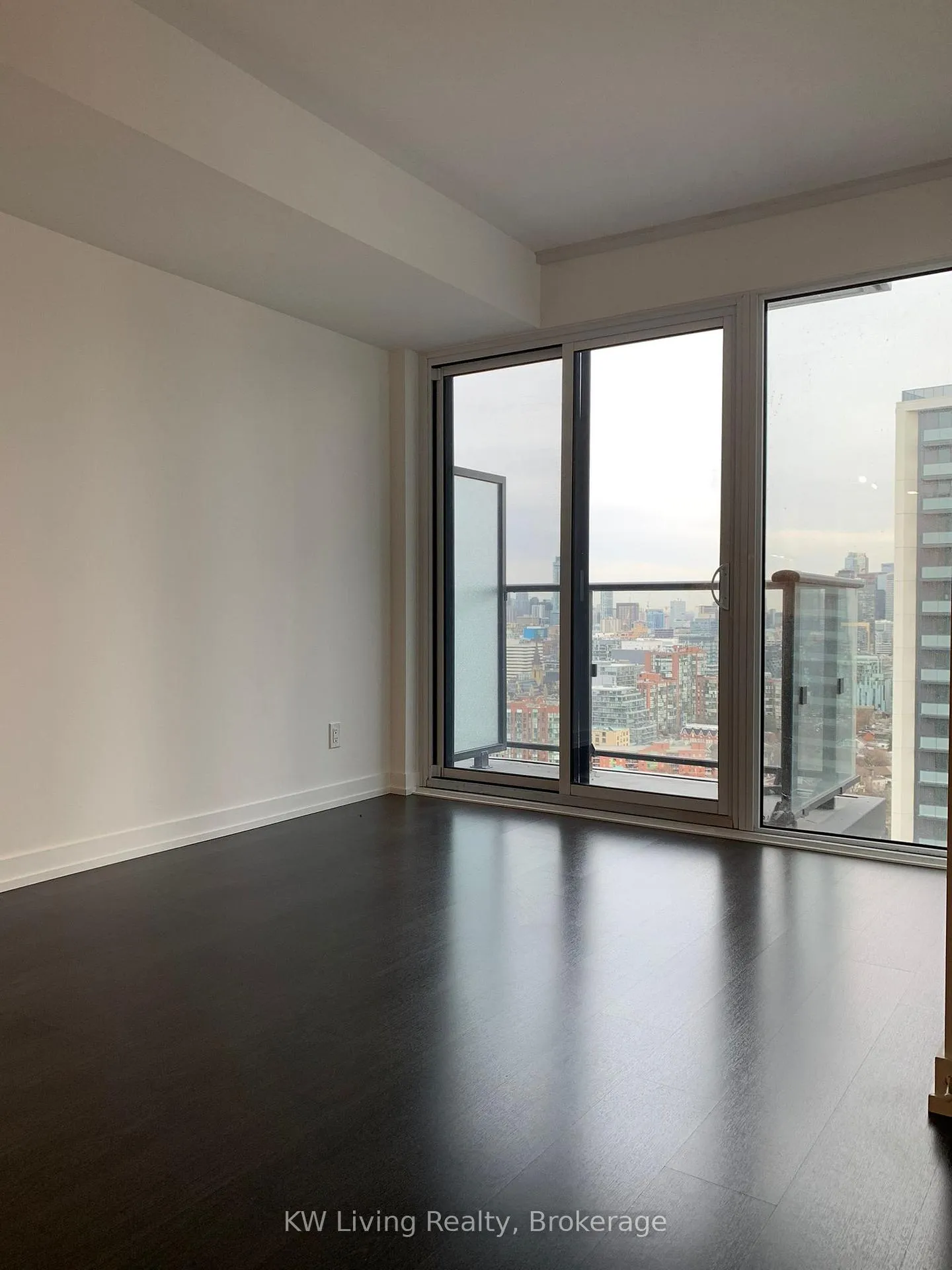 Photo 7 of Unit 3105, 19 Western Battery Road, Toronto, Niagara — HOMEH