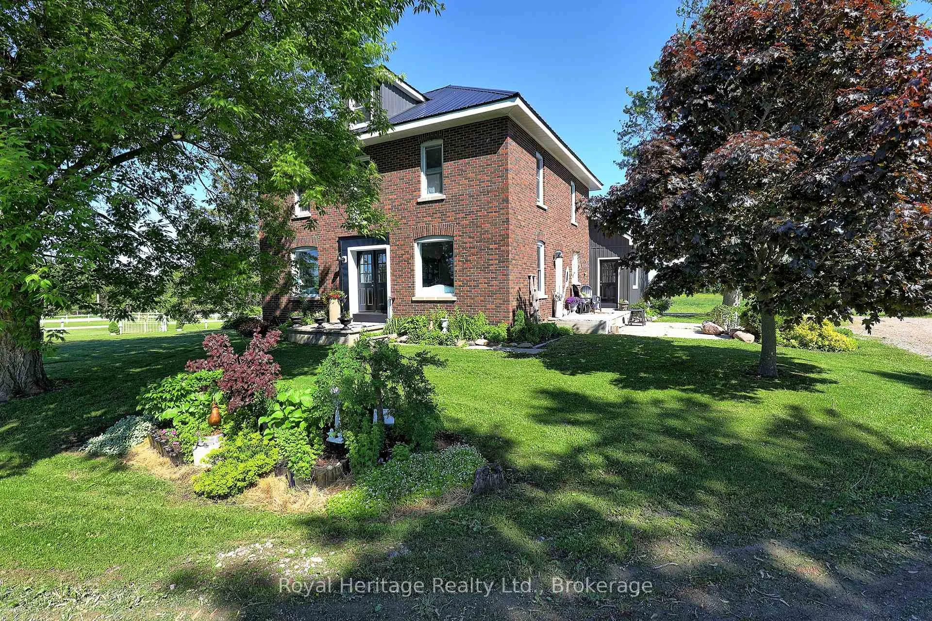 Photo 3 of 140 Robin Road, Kawartha Lakes, Fenelon — HOMEH