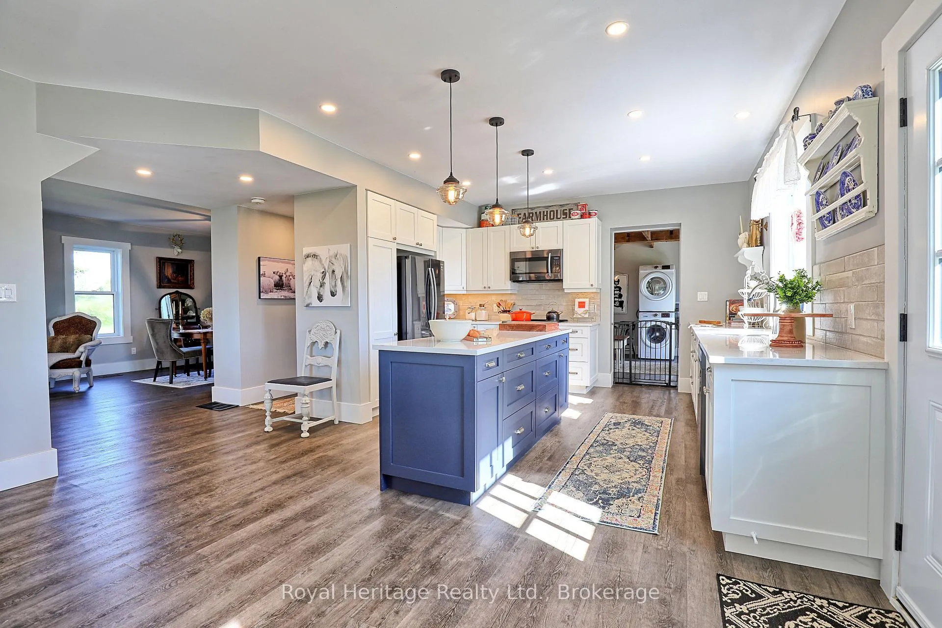 Photo 7 of 140 Robin Road, Kawartha Lakes, Fenelon — HOMEH