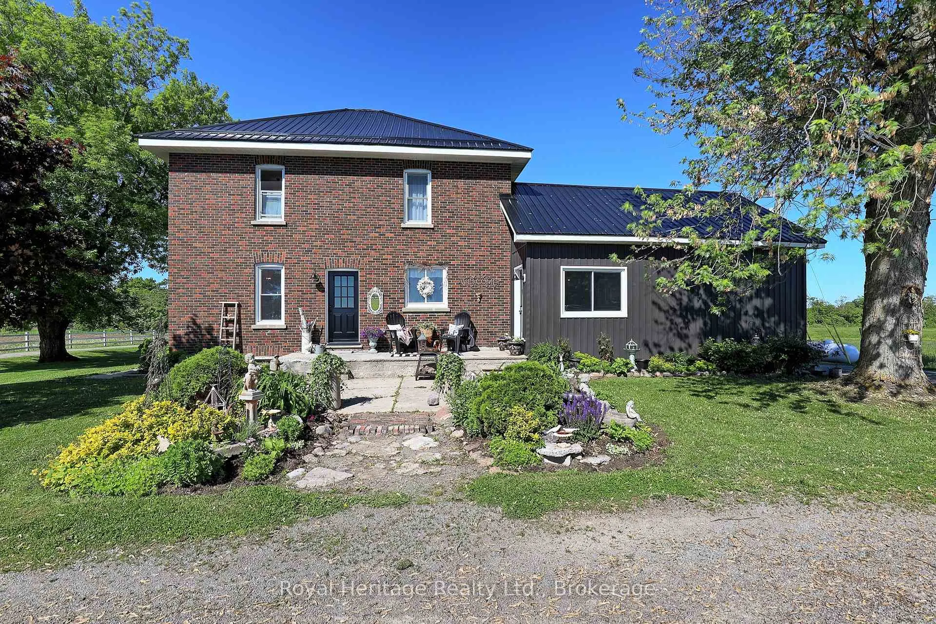 Photo 9 of 140 Robin Road, Kawartha Lakes, Fenelon — HOMEH