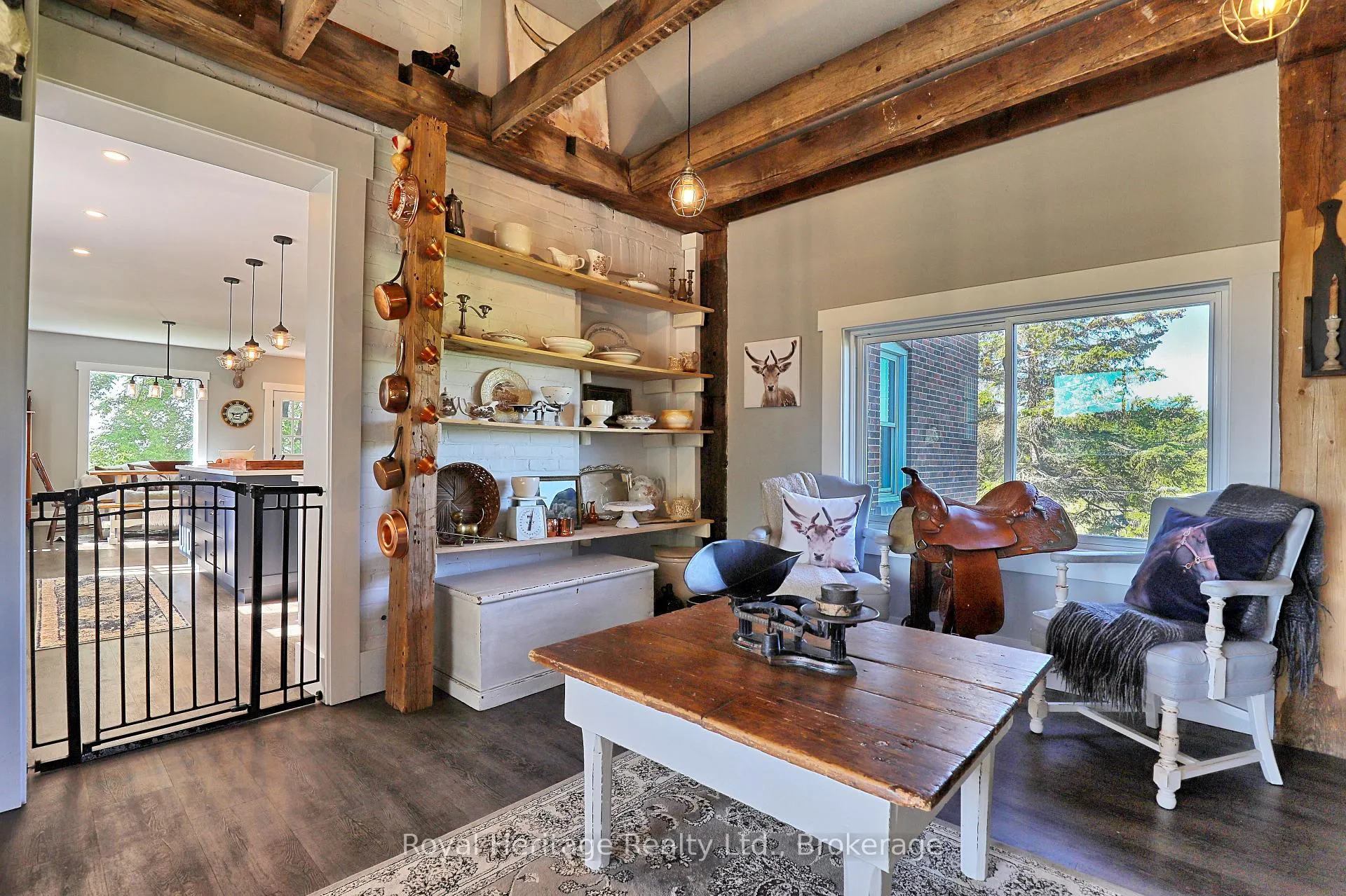 Photo 12 of 140 Robin Road, Kawartha Lakes, Fenelon — HOMEH
