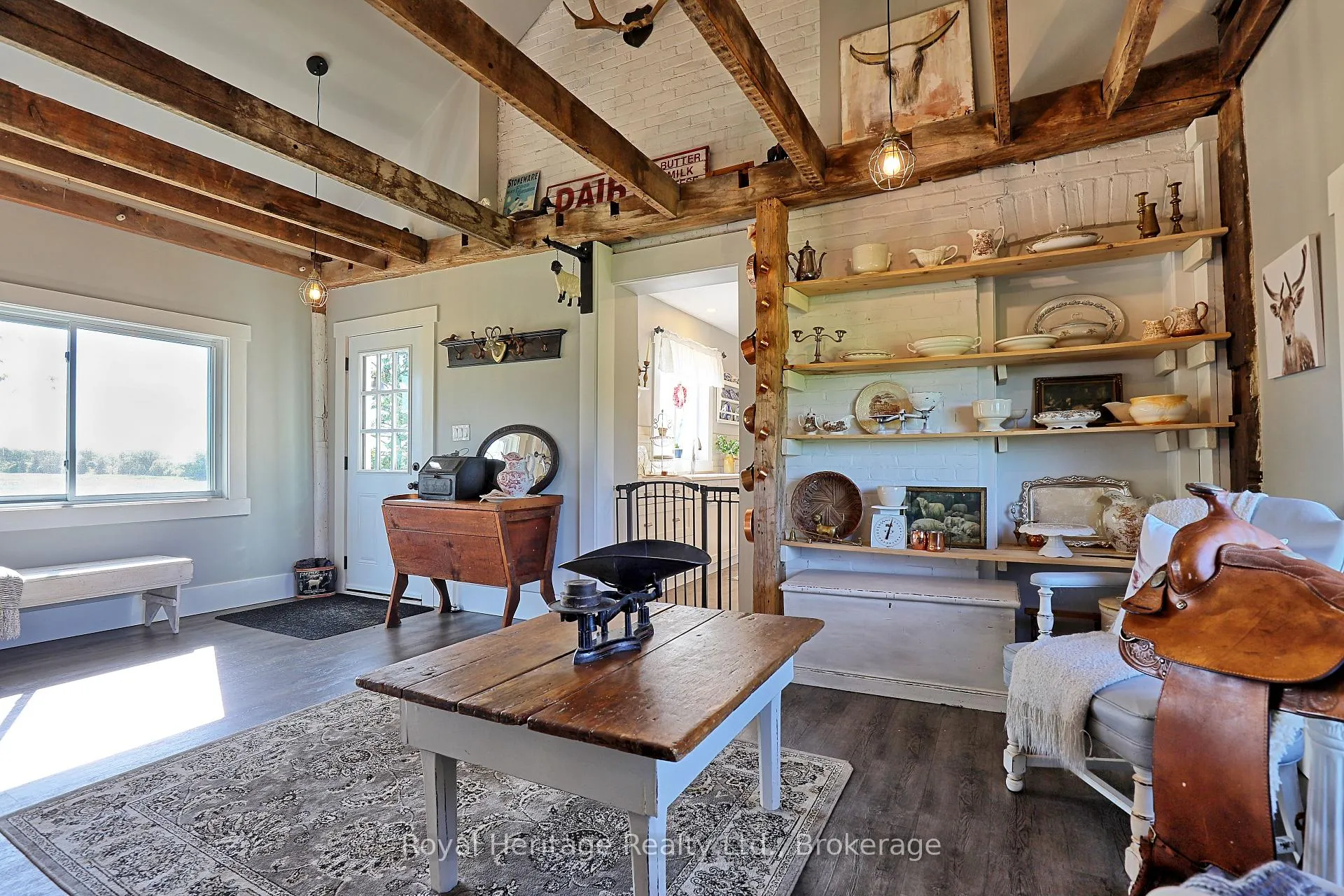 Photo 13 of 140 Robin Road, Kawartha Lakes, Fenelon — HOMEH