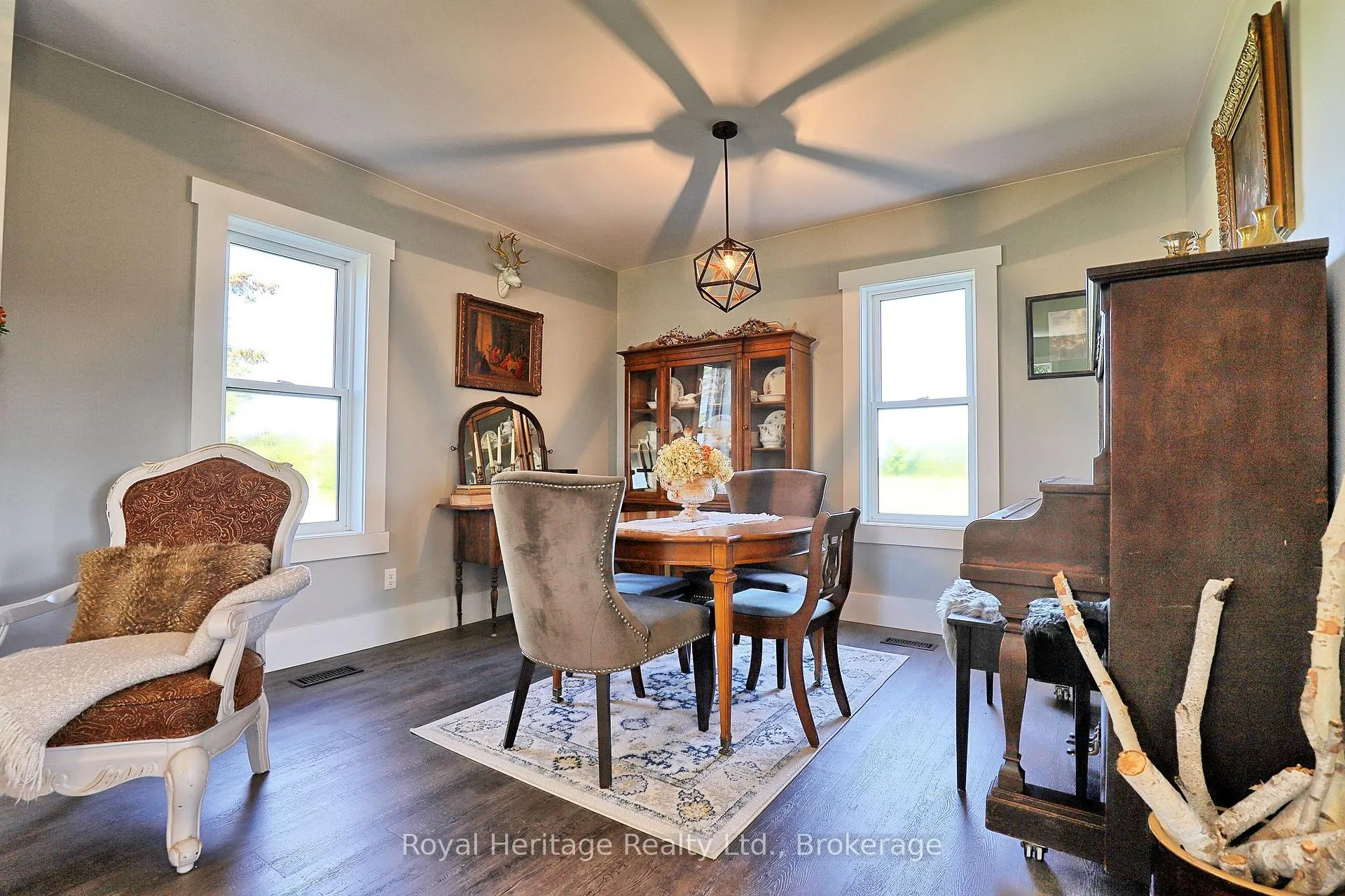 Photo 18 of 140 Robin Road, Kawartha Lakes, Fenelon — HOMEH