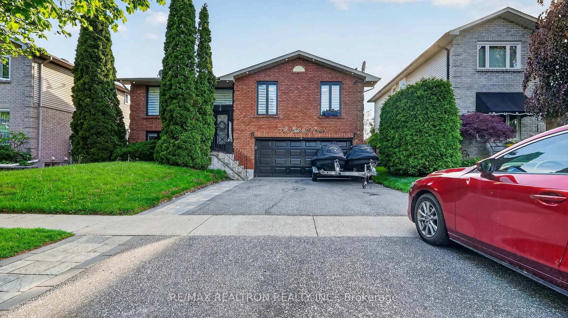 Front of 57 Foxhunt Trail