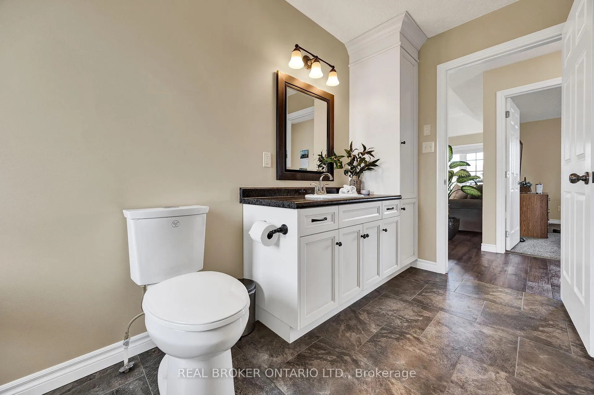 Photo 19 of 7826 Colonial Drive, Perth East, Milverton — HOMEH