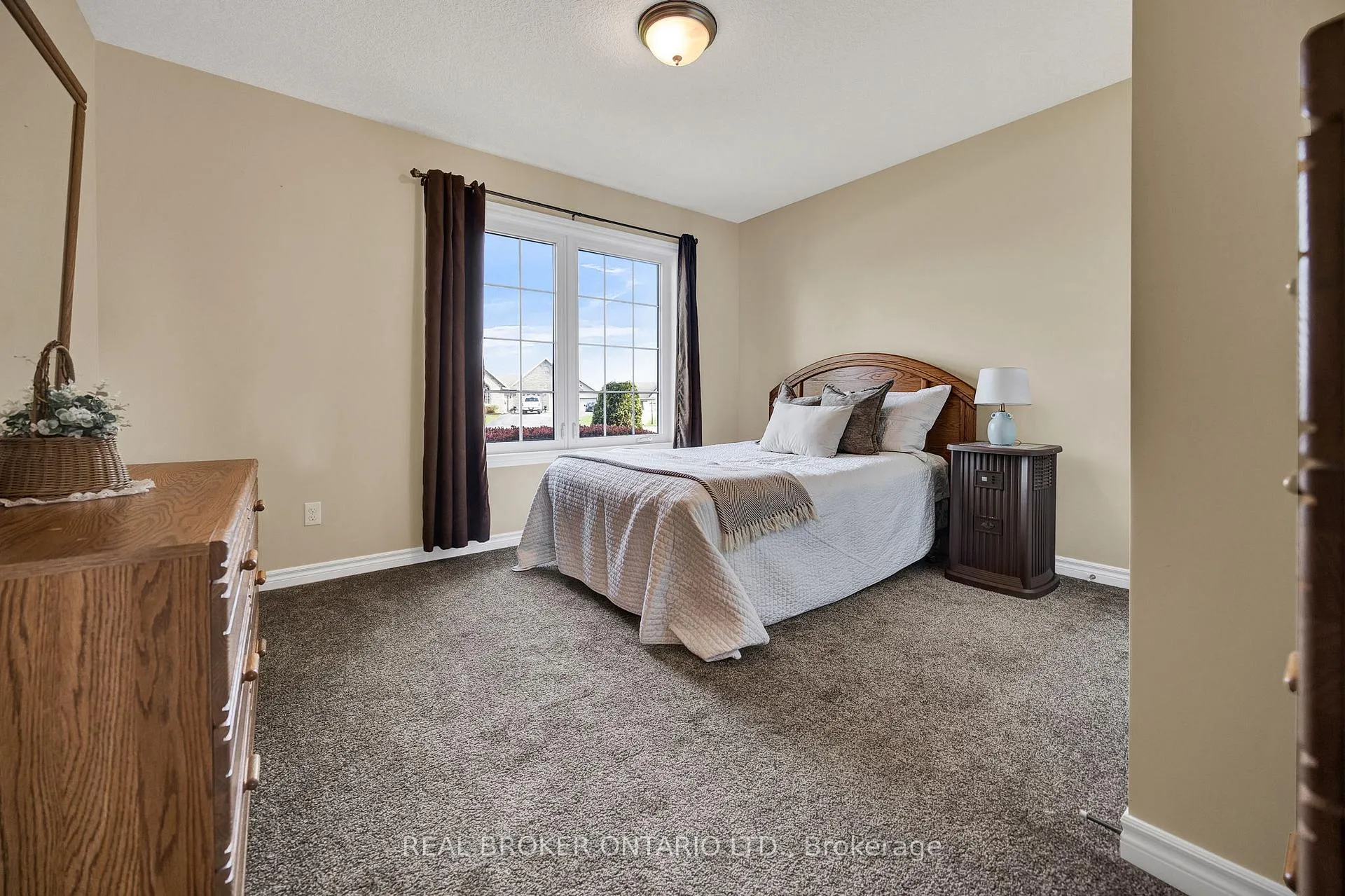 Photo 22 of 7826 Colonial Drive, Perth East, Milverton — HOMEH