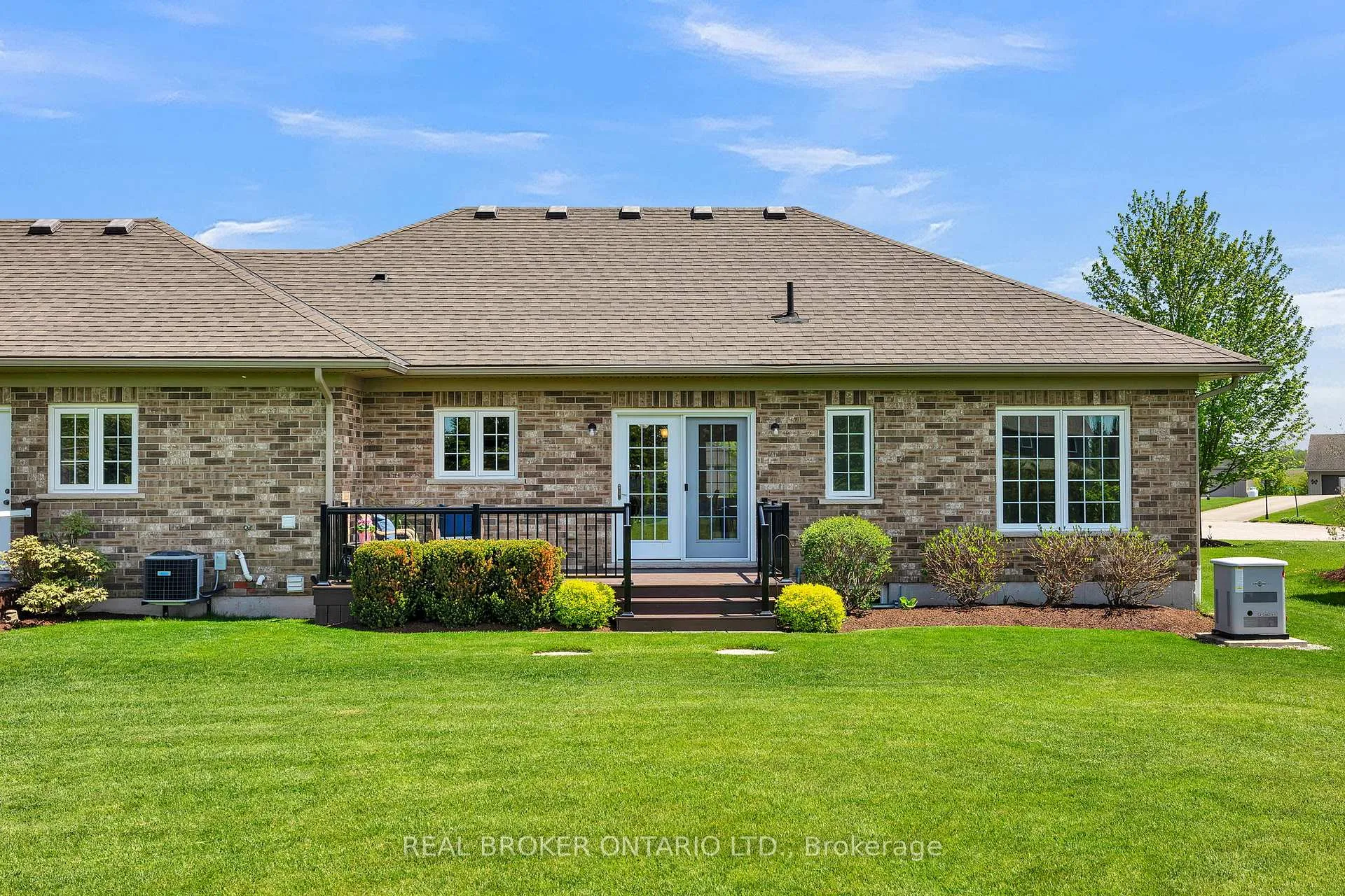 Photo 37 of 7826 Colonial Drive, Perth East, Milverton — HOMEH