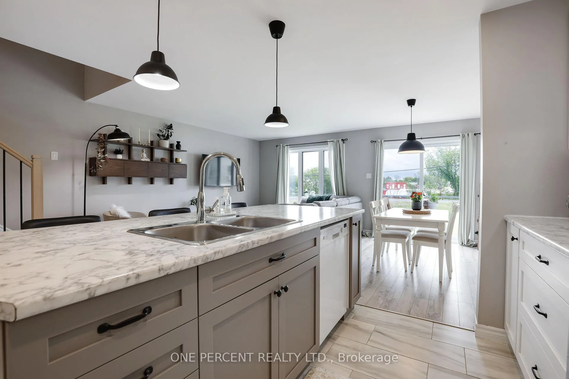 Photo 13 of 8D George Street, North Stormont, North Stormont (Finch) Twp — HOMEH