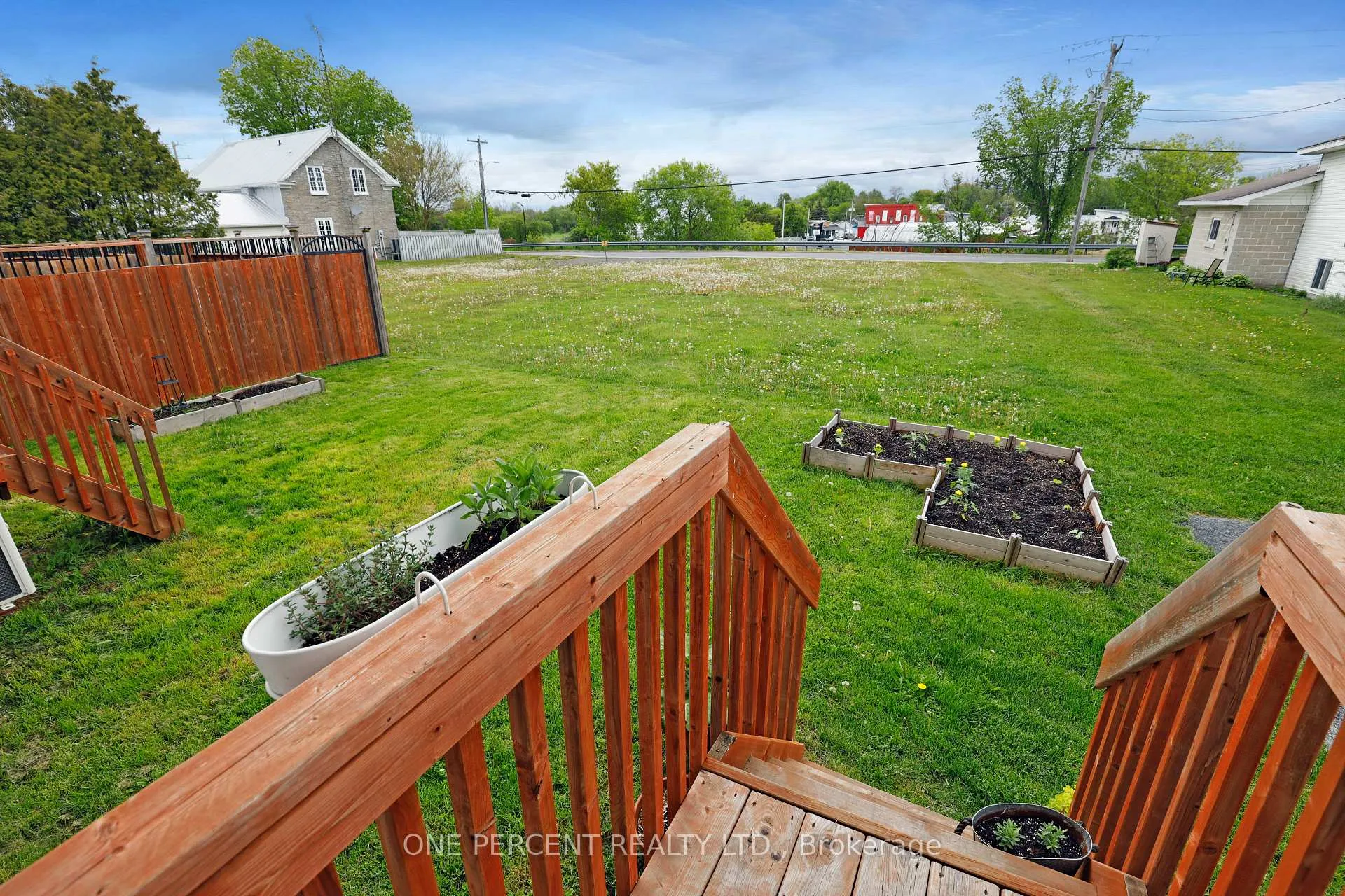 Photo 31 of 8D George Street, North Stormont, North Stormont (Finch) Twp — HOMEH