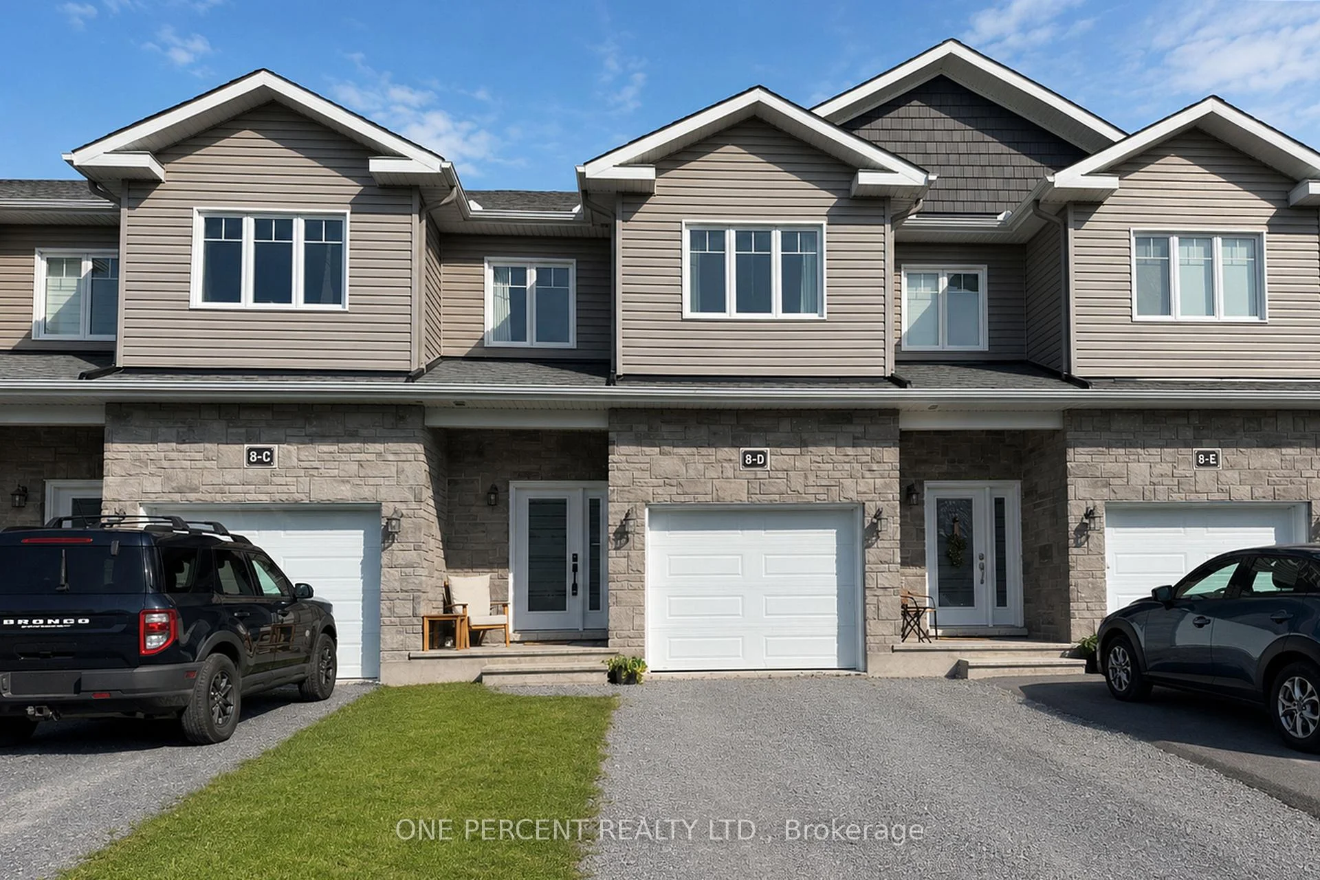 Photo 39 of 8D George Street, North Stormont, North Stormont (Finch) Twp — HOMEH