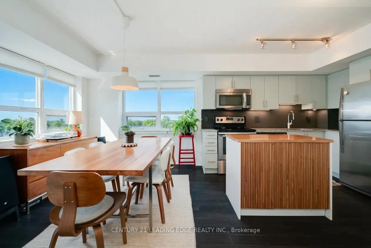 Photo 8 of Unit 611, 3520 Danforth Avenue, Scarborough, Oakridge — HOMEH