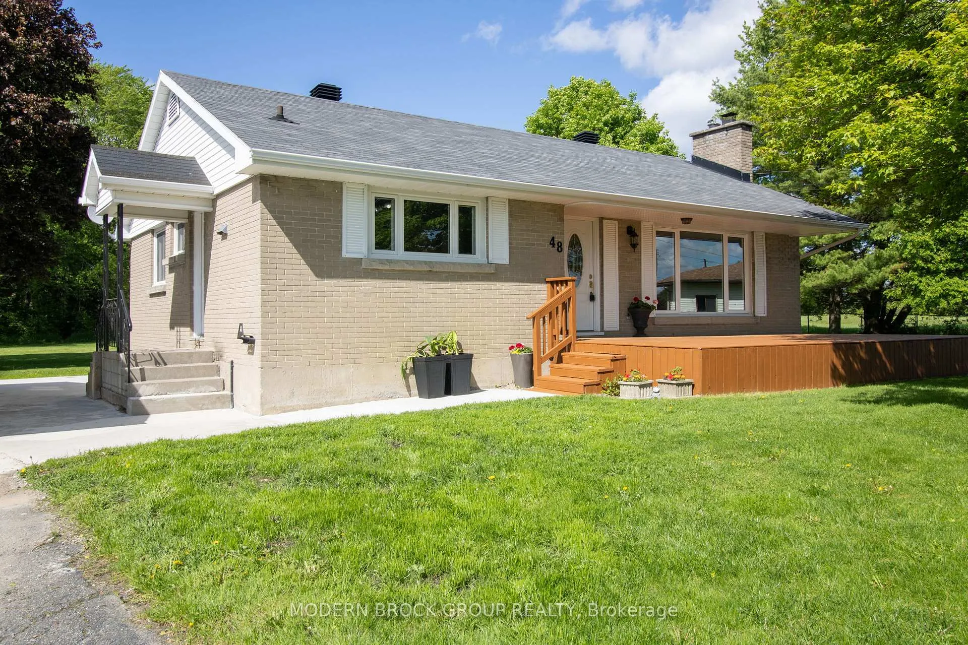 Photo 2 of 48 Alta Vista Drive, Prescott — HOMEH