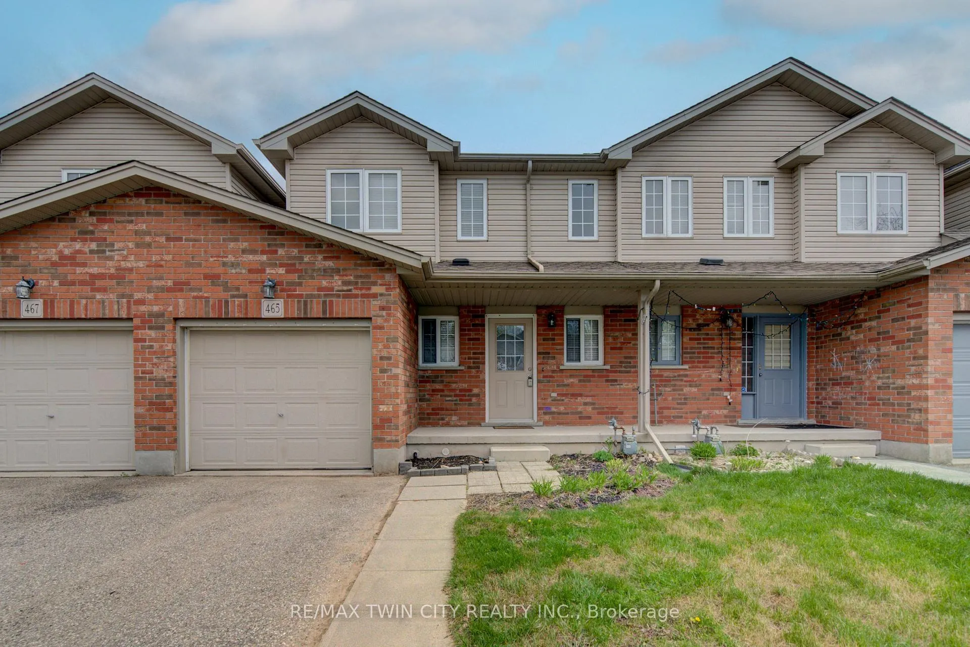 Photo 1 of 465 Colt Street, Waterloo — HOMEH