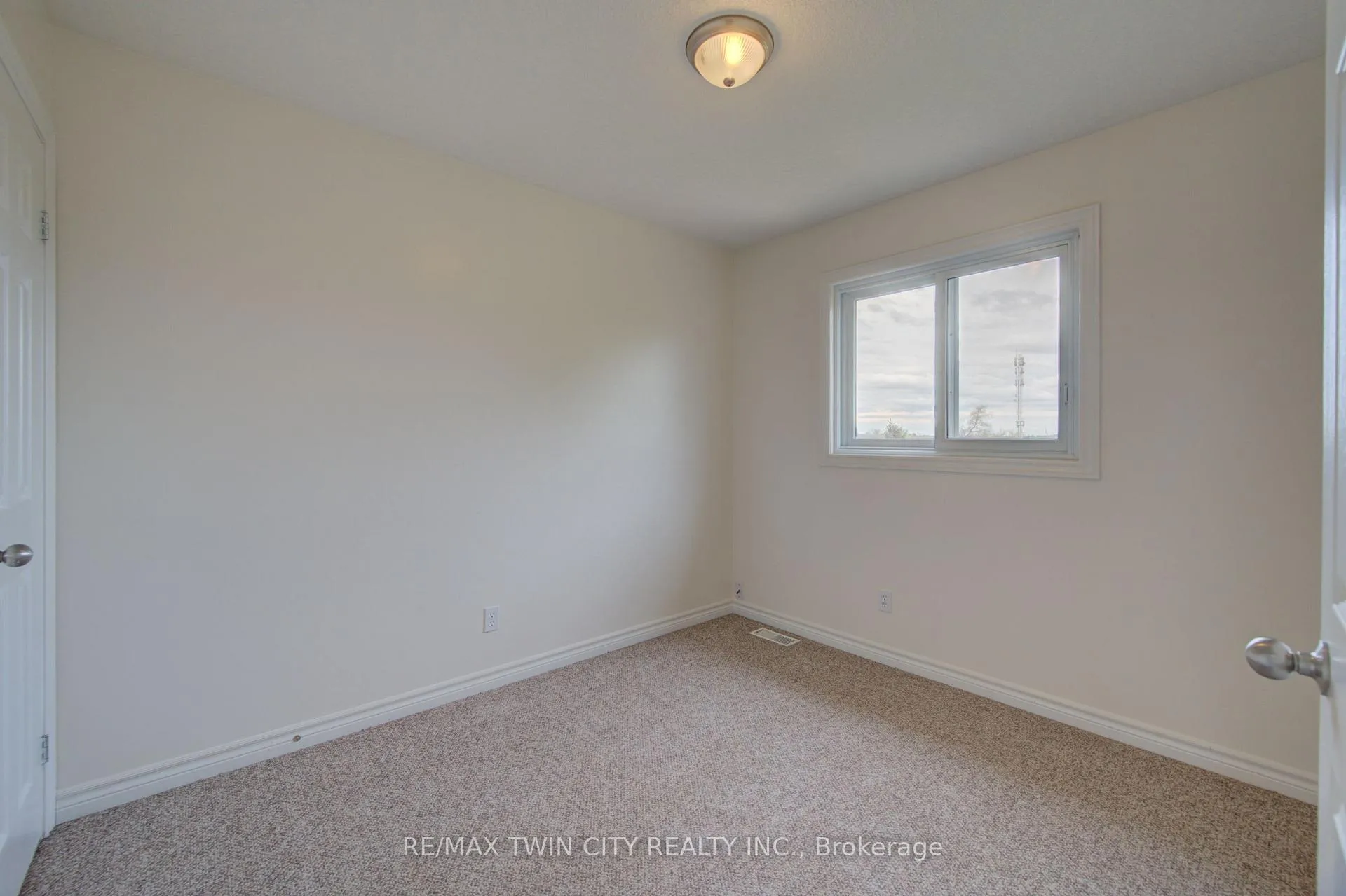 Photo 20 of 465 Colt Street, Waterloo — HOMEH