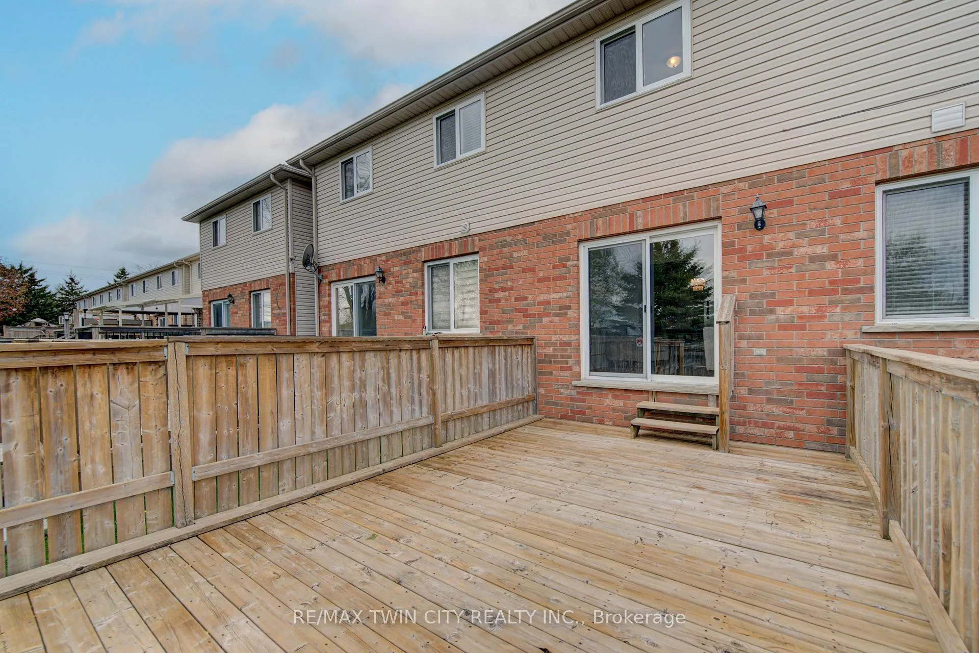 Photo 26 of 465 Colt Street, Waterloo — HOMEH