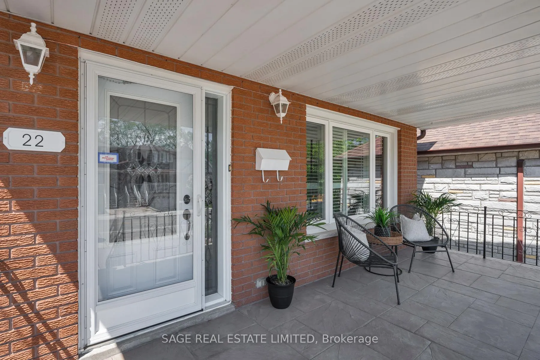 Photo 2 of 22 East Drive E, Toronto, Rockcliffe-Smythe — HOMEH