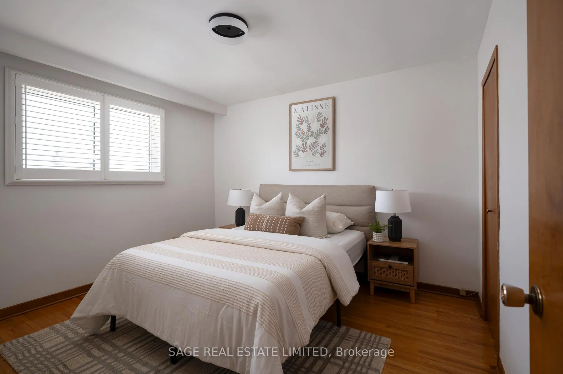 Photo 15 of 22 East Drive E, Toronto, Rockcliffe-Smythe — HOMEH