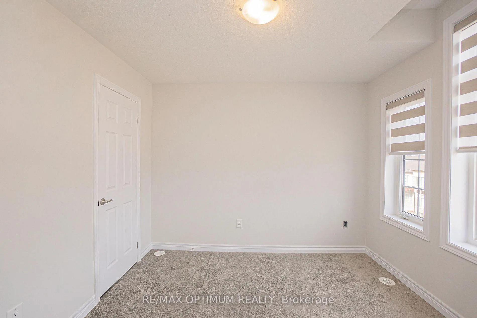 Photo 16 of 70 Keyworth Crescent, Brampton, Sandringham-Wellington North — HOMEH