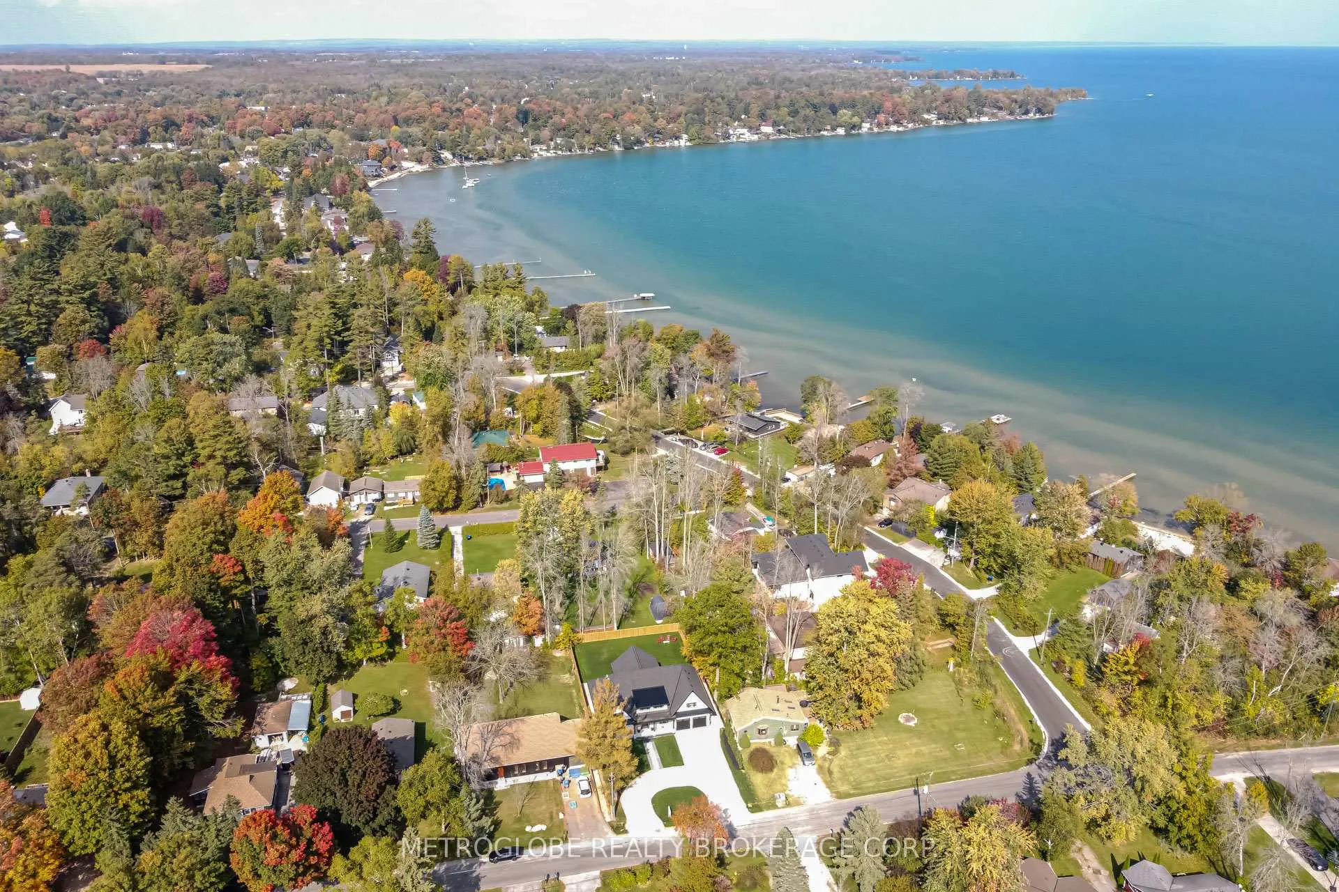 Photo 2 of 862 Kennedy Road, Innisfil, Alcona — HOMEH