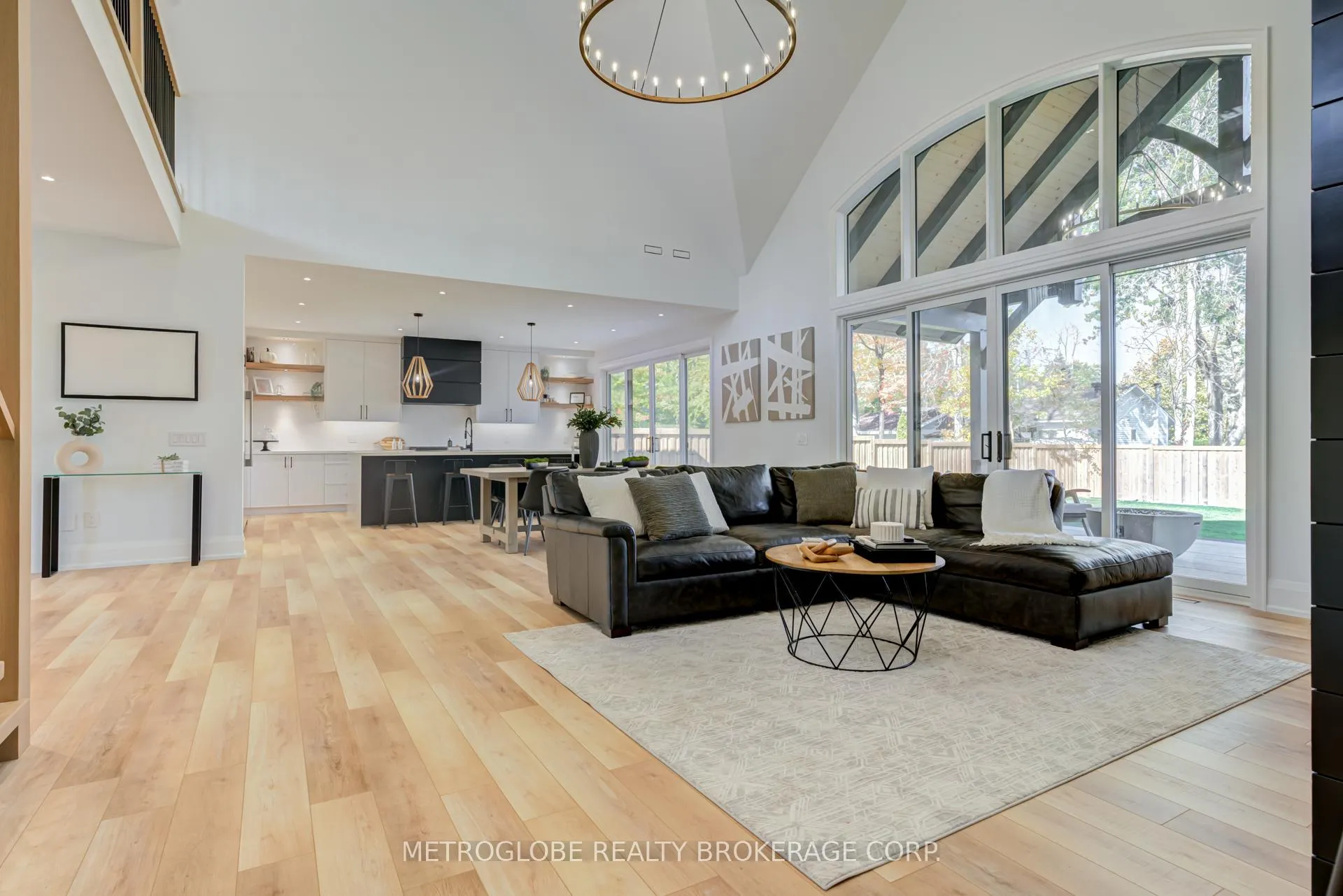 Photo 10 of 862 Kennedy Road, Innisfil, Alcona — HOMEH