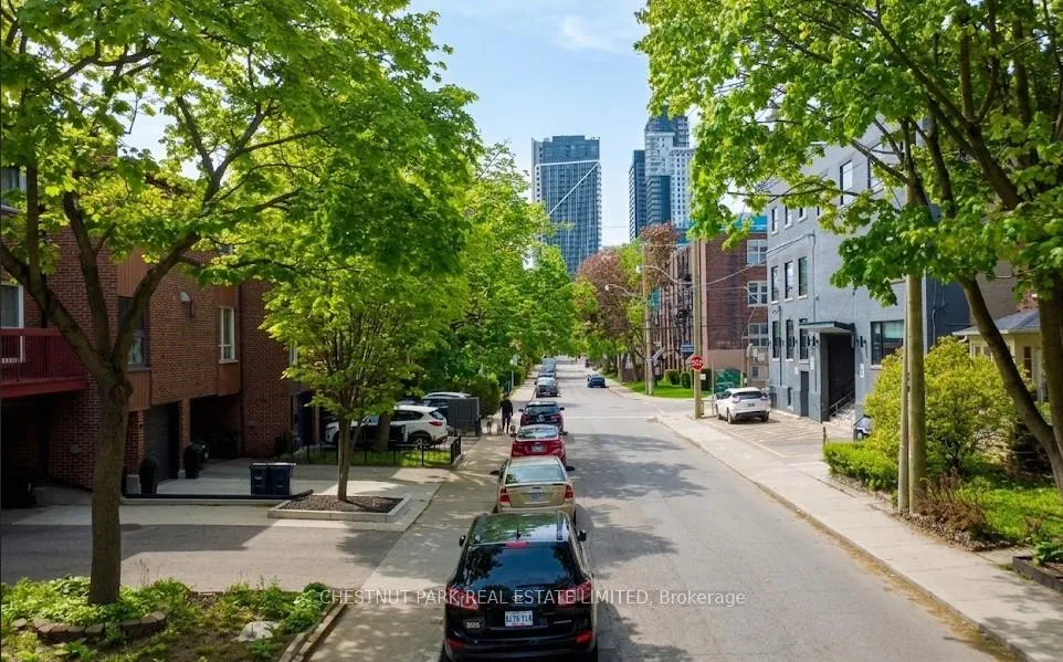 Photo 19 of 91 Stafford Street, Toronto, Niagara — HOMEH
