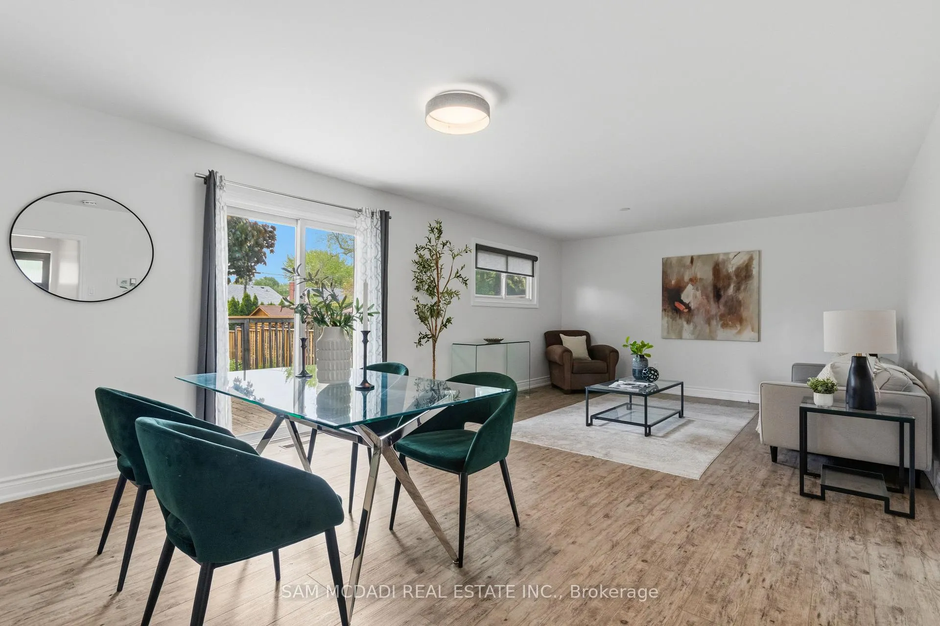 Photo 6 of 1250 Dunbar Road, Burlington, Mountainside — HOMEH
