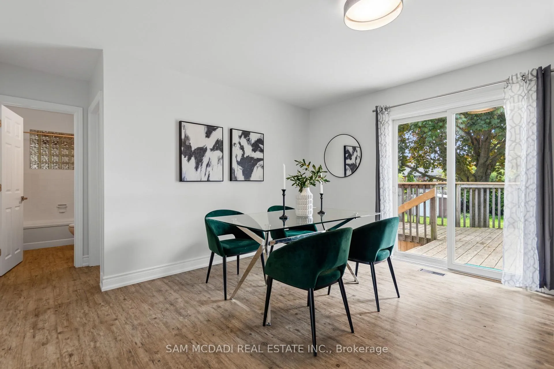 Photo 11 of 1250 Dunbar Road, Burlington, Mountainside — HOMEH