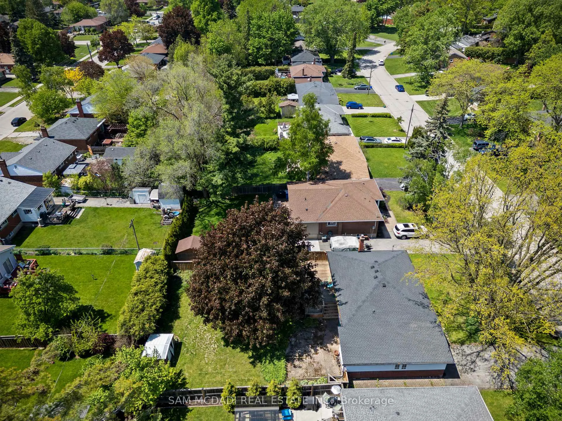 Photo 40 of 1250 Dunbar Road, Burlington, Mountainside — HOMEH