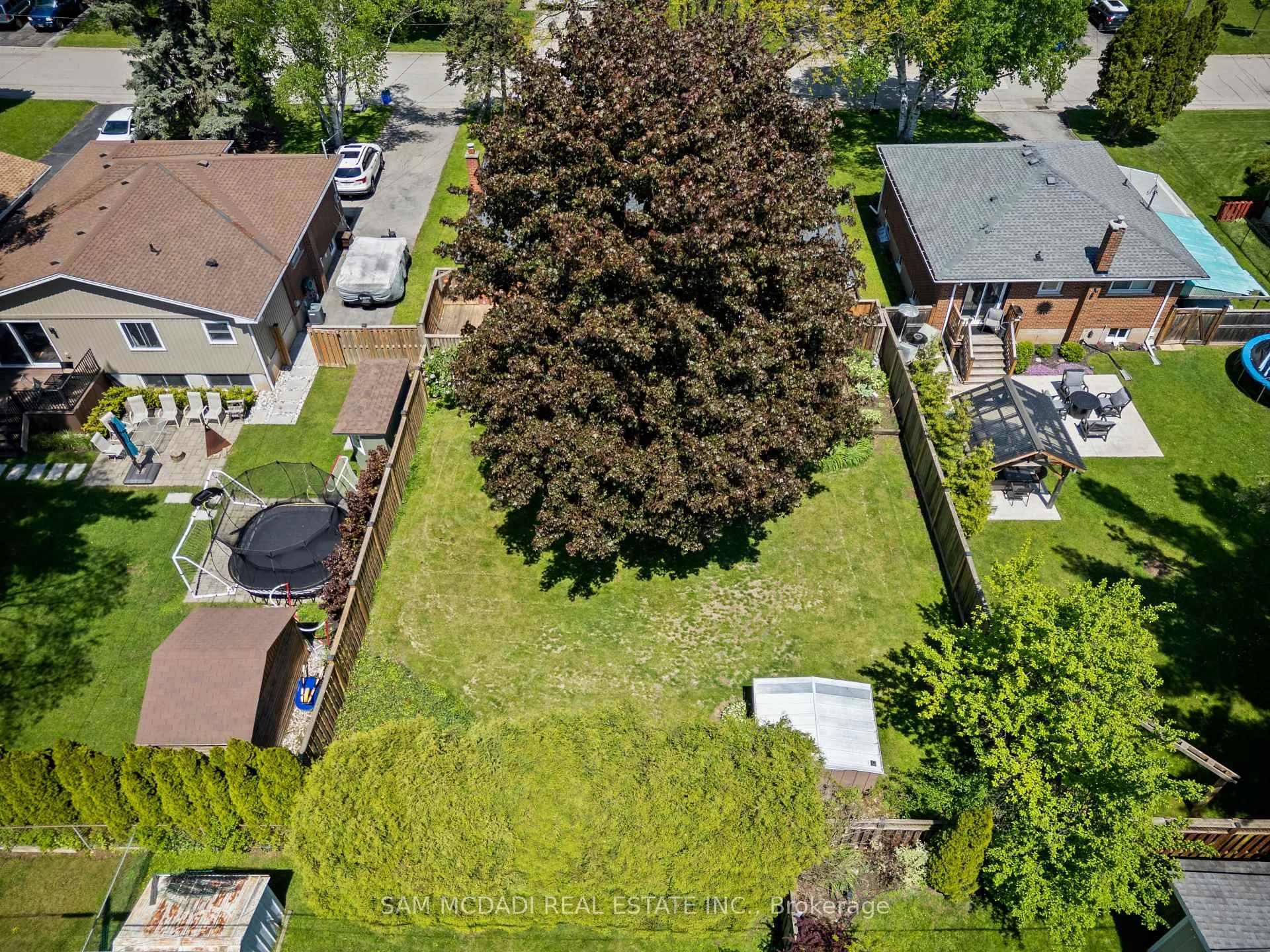 Photo 41 of 1250 Dunbar Road, Burlington, Mountainside — HOMEH