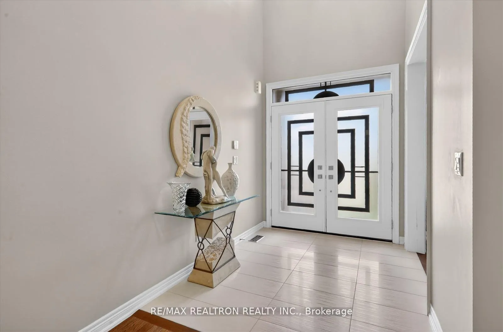 Photo 11 of 50 Donald Powell Crescent, Clarington, Newcastle — HOMEH