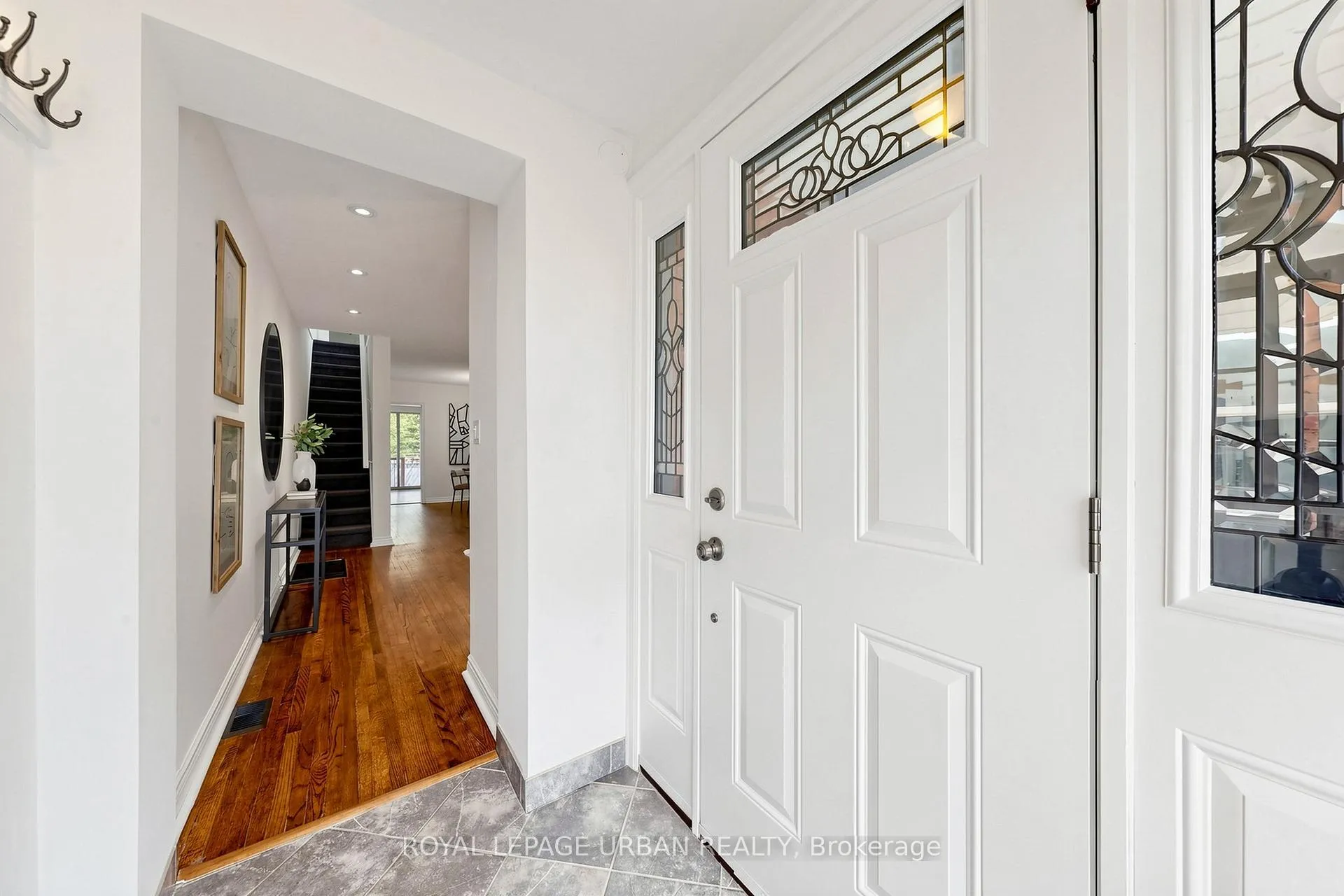 Photo 4 of 36 Norway Avenue, Toronto, The Beaches — HOMEH