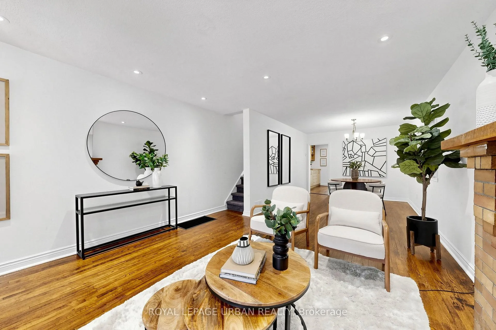 Photo 6 of 36 Norway Avenue, Toronto, The Beaches — HOMEH