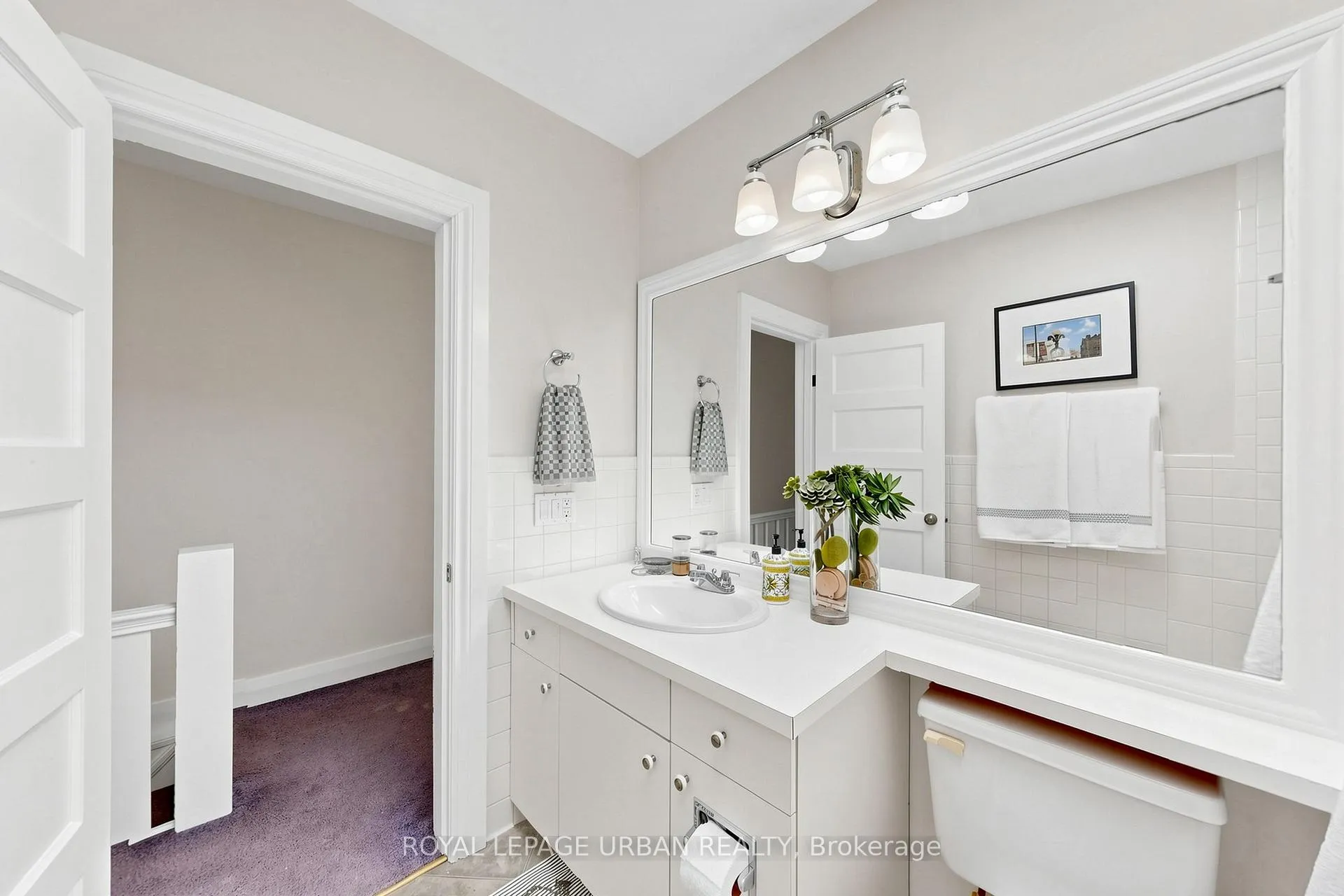 Photo 18 of 36 Norway Avenue, Toronto, The Beaches — HOMEH