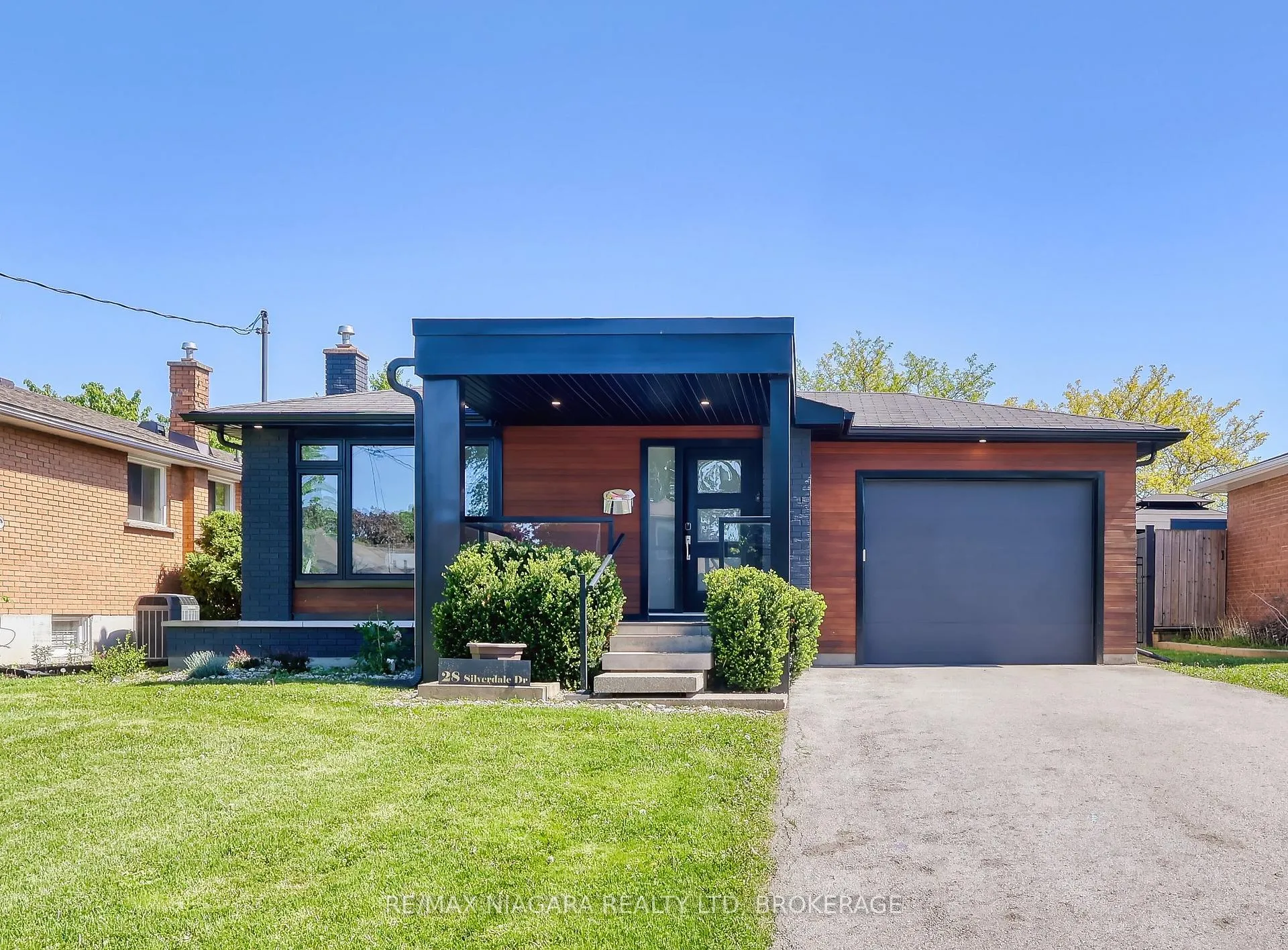 Photo 1 of 28 Silverdale Drive, St. Catharines, Vine/Linwell — HOMEH
