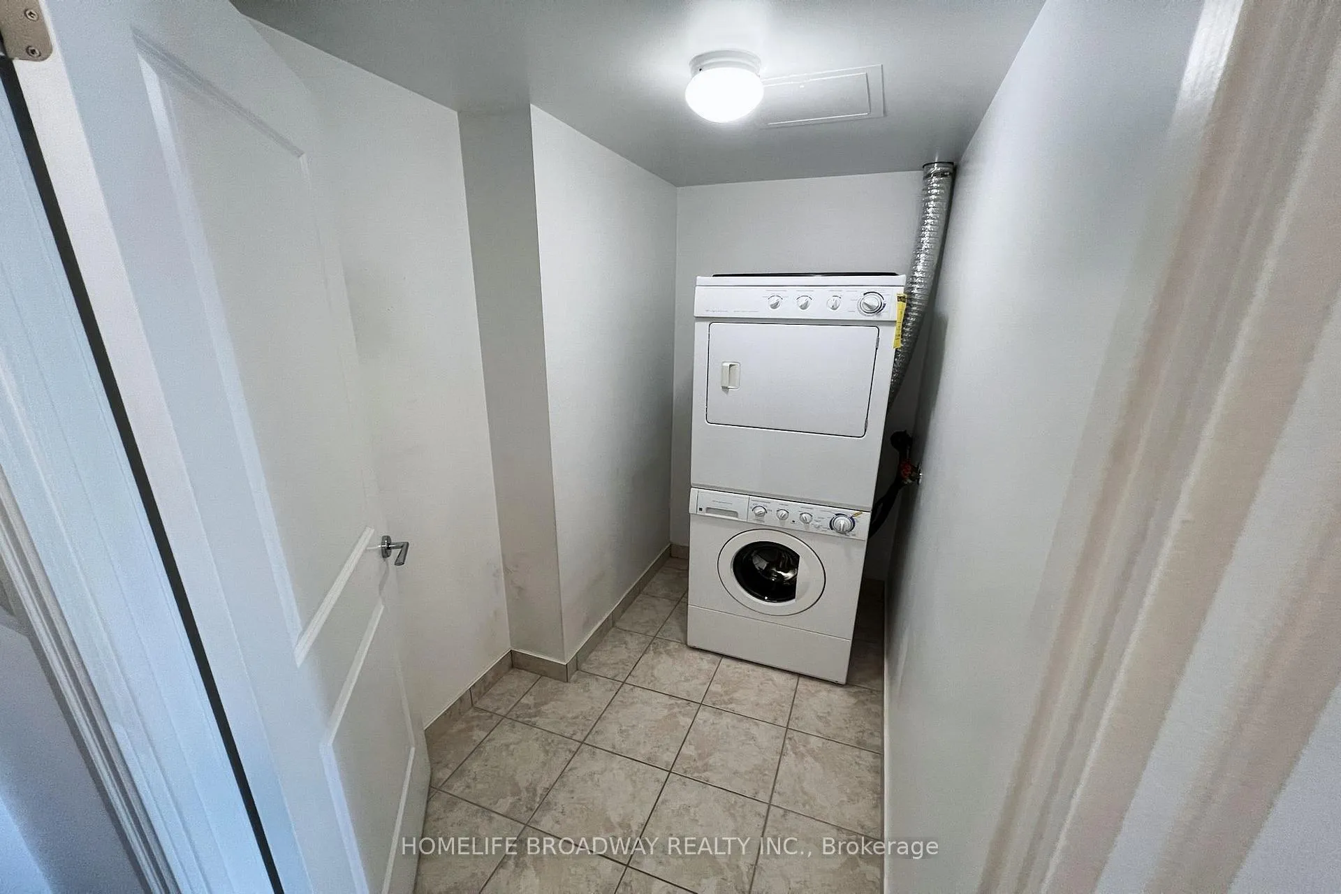 Photo 20 of Unit 806, 1 Upper Duke Crescent, Markham, Unionville — HOMEH