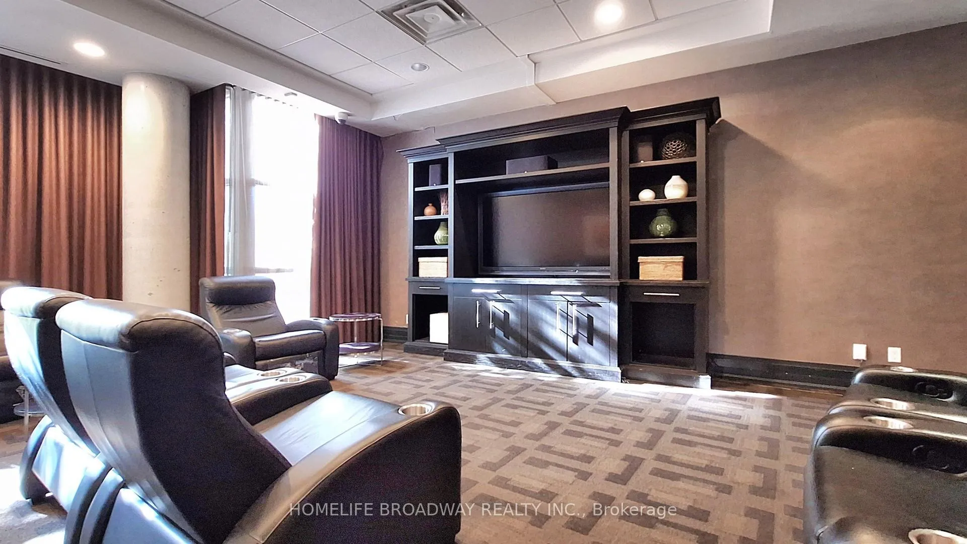 Photo 33 of Unit 806, 1 Upper Duke Crescent, Markham, Unionville — HOMEH